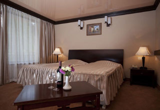 Room thumbnail 1