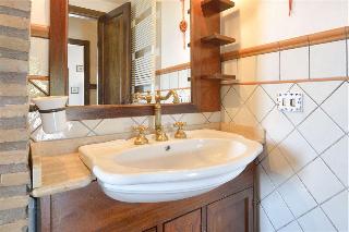 Il Casale Delle Ginestre, Rome