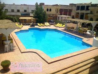 General view
 di Yasmina Hotel