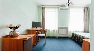 Room thumbnail 4
