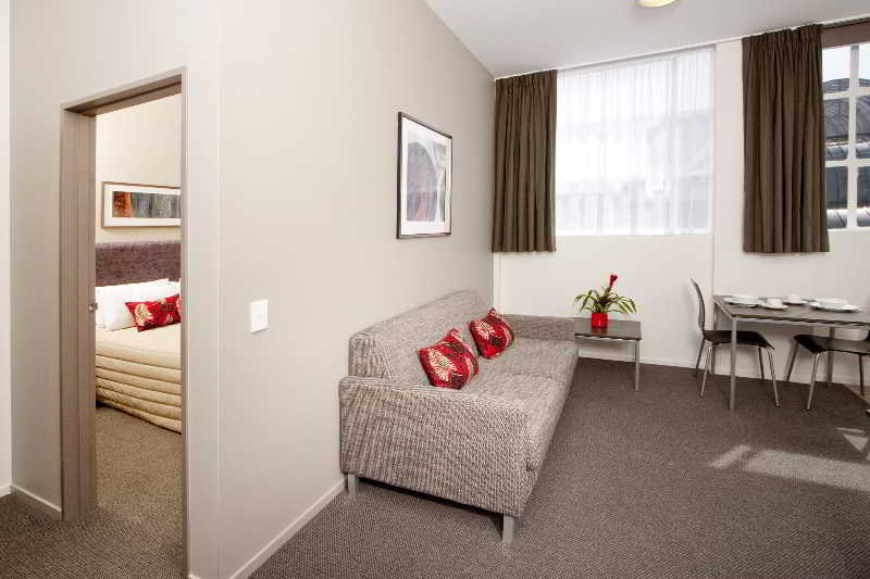 Room thumbnail 12
