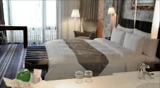 Room:DBL.PE-QN