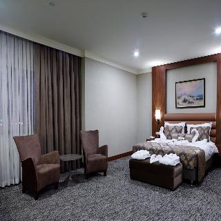 Euro Park Hotel