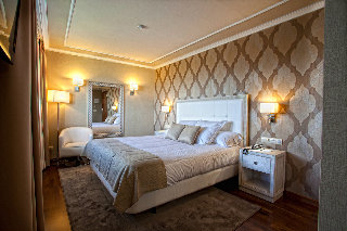 Room
 di Os Olivos