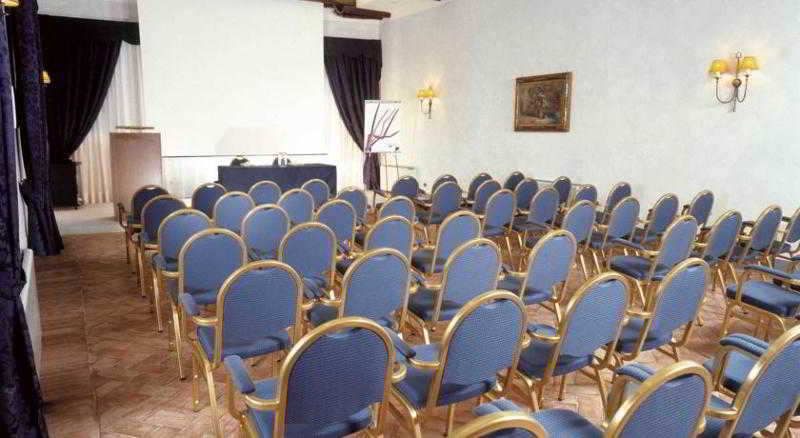 Relais Falisco, Rome