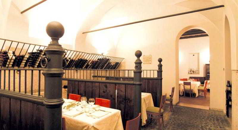 Relais Falisco, Rome