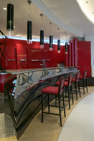 Unahotels Malpensa, Milan