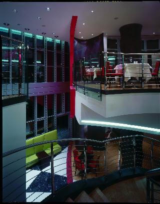 Unahotels Malpensa, Milan