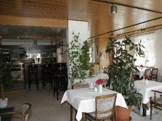 General view thumbnail 3