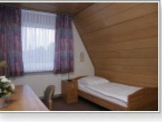 General view thumbnail 5