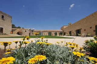 Masseria Pizzo Falcone, Puglia