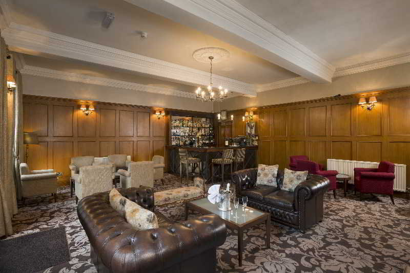 Bar
 di Nunsmere Hall Hotel