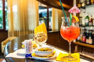 Hotel Astor, Genoa