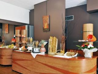 General view thumbnail 15