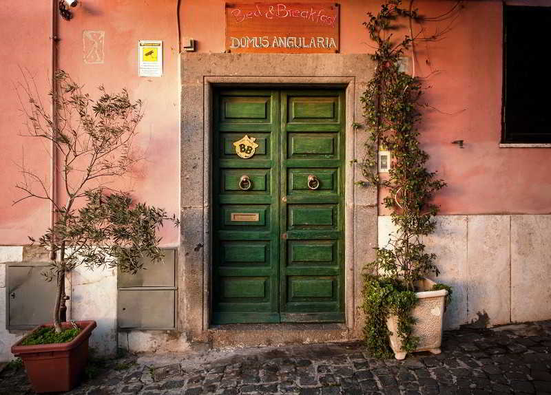 Domus Angularia, Rome