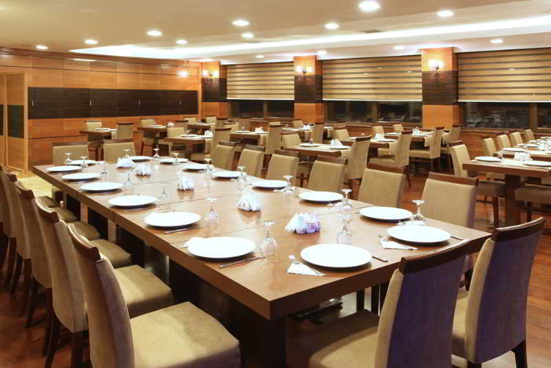 Restaurant
 di Sakarya Balturk Hotel