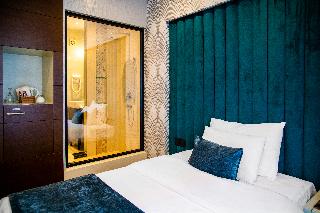 Crystal Hotel