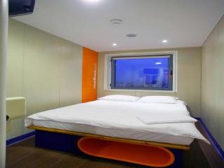 General view
 di easyHotel Sofia