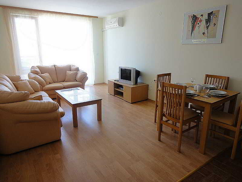 Room thumbnail 10