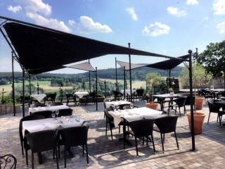 Schlosshotel Burghaus Kronenburg, Dusseldorf