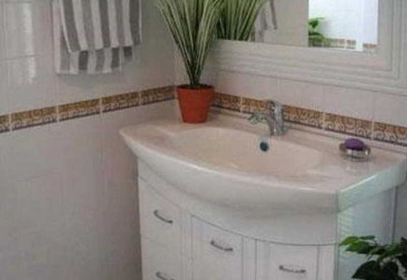 Room thumbnail 2