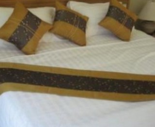 Room thumbnail 4