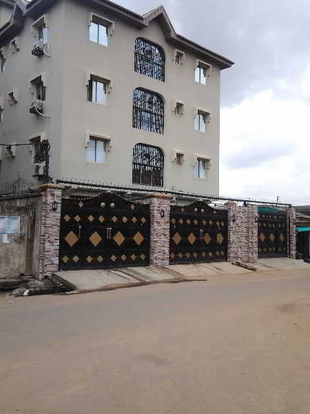 General view
 di Oragon Hotel and Suites