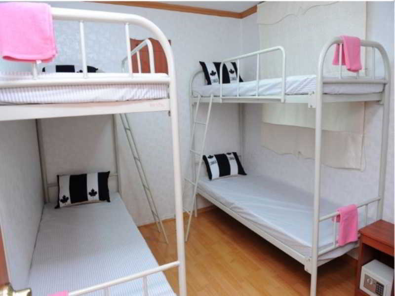 Room
 di Dongdaemun House