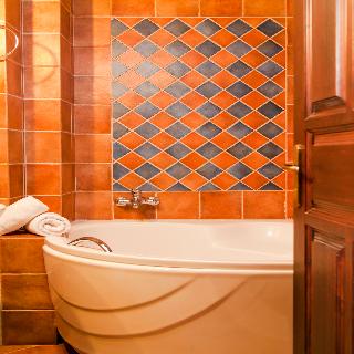 Mikri Arktos Hotel (Little Bear Hotel)