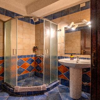 Mikri Arktos Hotel (Little Bear Hotel)