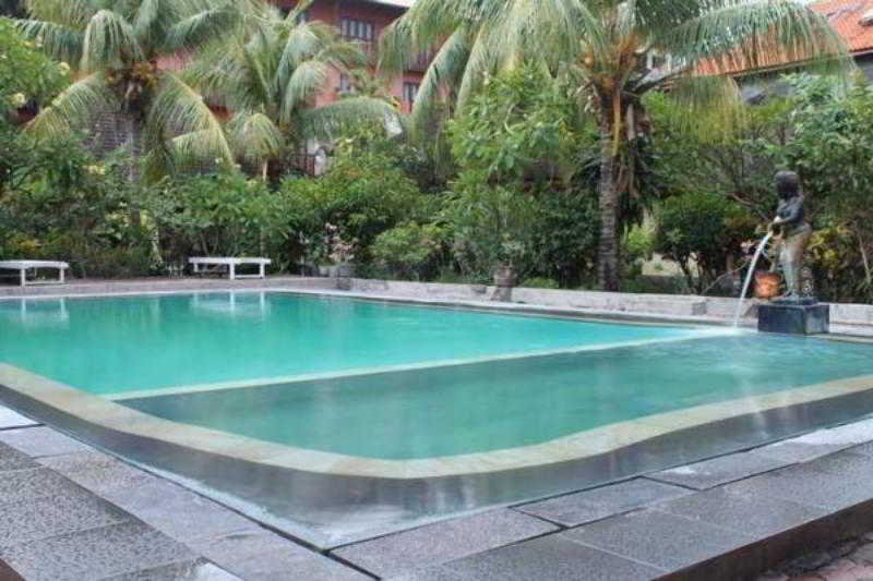 Pool thumbnail 5