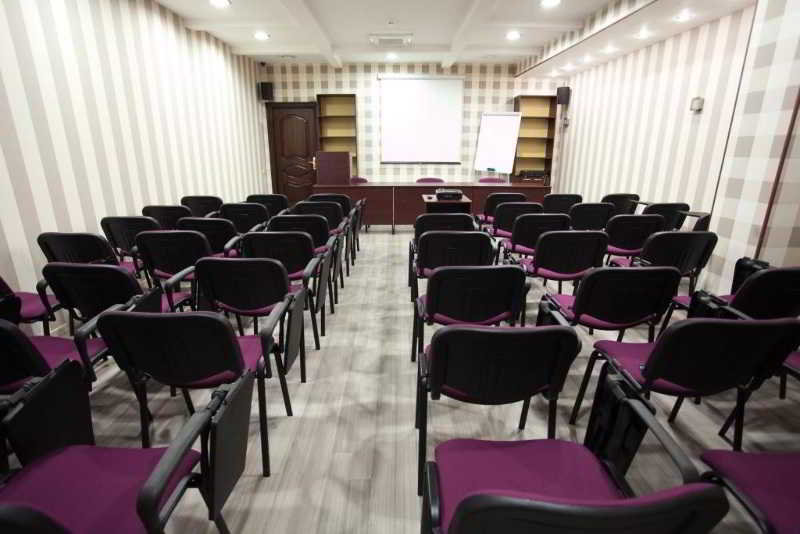 Conferences
 di Grand Imperial Hunting