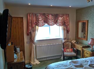 Acorn Guest House B&B