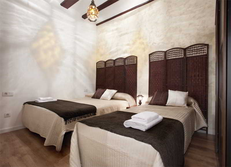 Room
 di APBCN Center Serra1