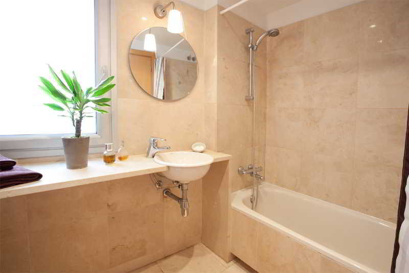 Room
 di APBCN Center Terraced