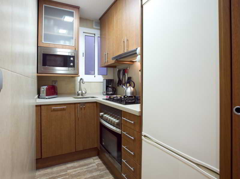 Room
 di APBCN Gracia