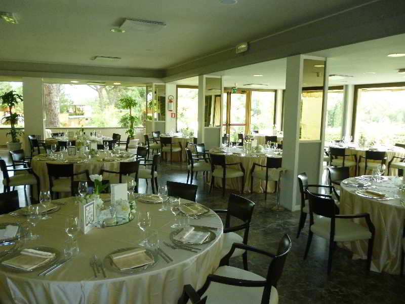 Restaurant
 di Golf Hotel Punta Ala