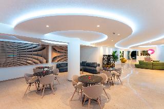 Amphitryon city hotel