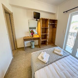 Athina Apts