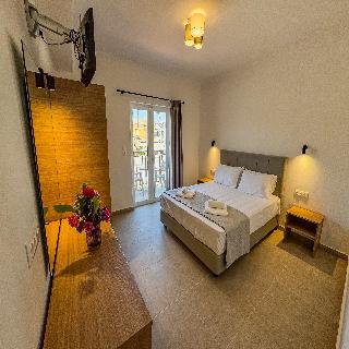 Athina Apts