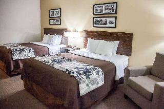 2 Queen Beds, Nonsmoking, Accessible