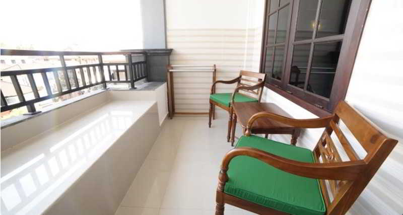 Terrace thumbnail 5