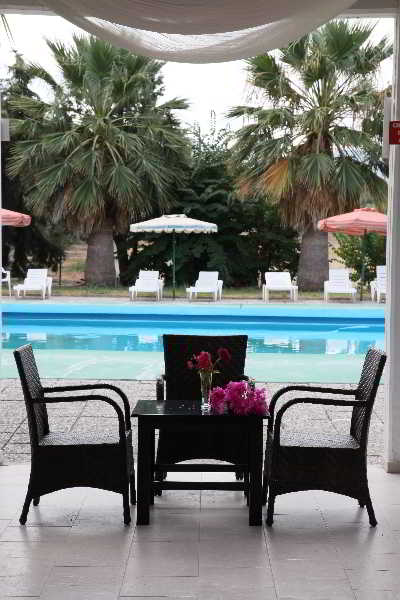 Pool
 di Rhodian Sun