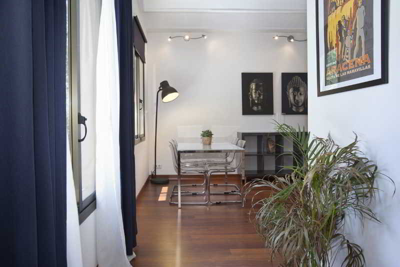 Lobby
 di APBCN Sagrada Familia Chic 2