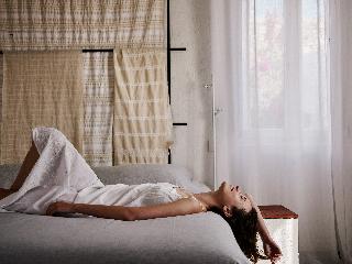 Room Room