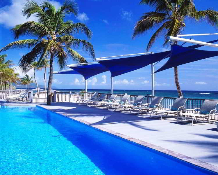 Pool
 di Nisbet Plantation Beach Club