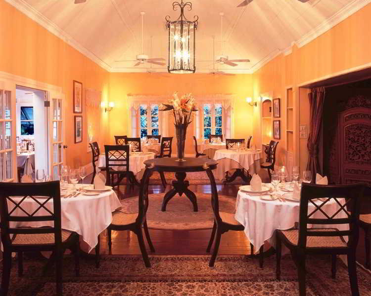 Restaurant
 di Nisbet Plantation Beach Club