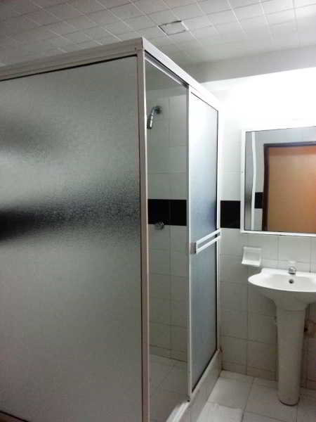 Room
 di On Vacation Blue Tone