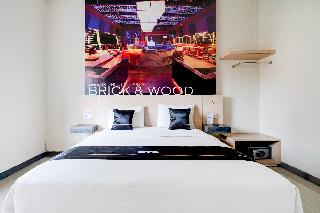 Room Room