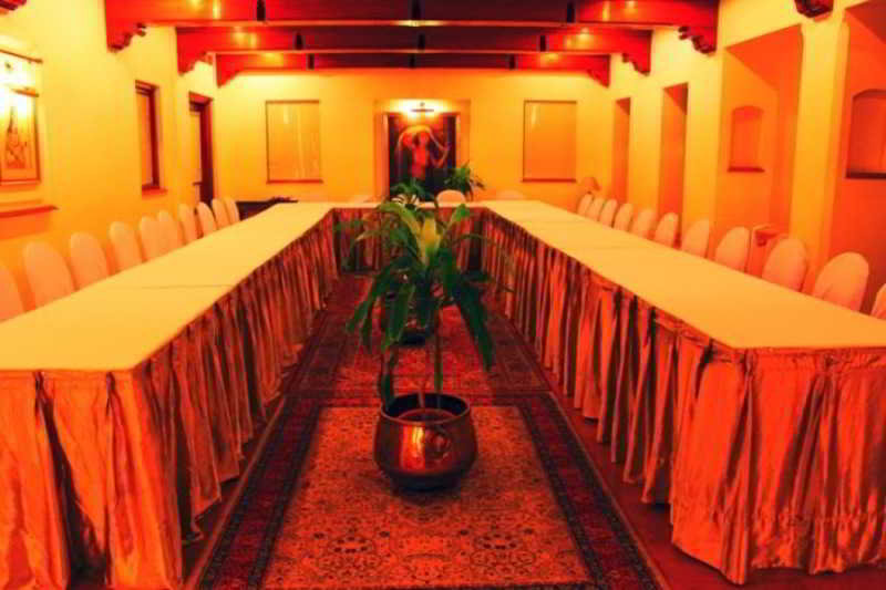 Conferences
 di Mansingh Palace Ajmer